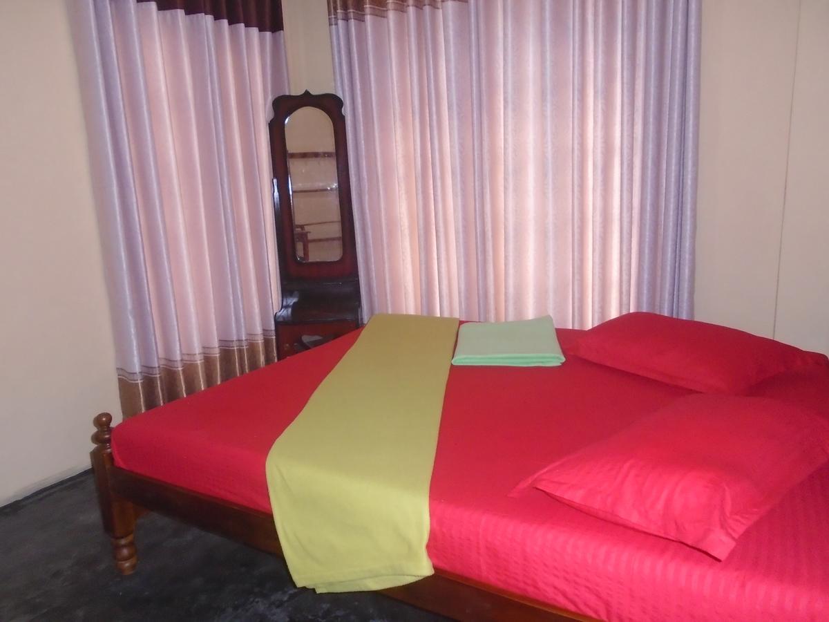 Hotel Ayos Hill Adam'S Peak Free Shuttle Nallathanniya Esterno foto
