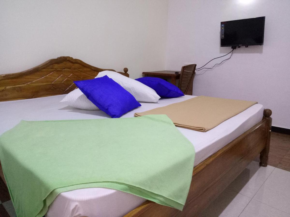 Hotel Ayos Hill Adam'S Peak Free Shuttle Nallathanniya Esterno foto
