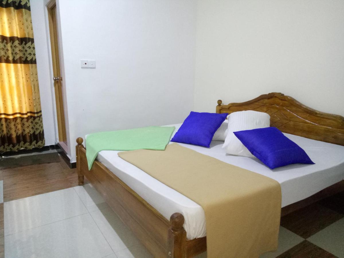Hotel Ayos Hill Adam'S Peak Free Shuttle Nallathanniya Esterno foto